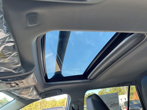 New 2025 Toyota RAV4 XLE Premium image 20