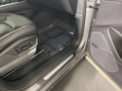 Used 2018 Audi Q7 3.0T Prestige w/ Prestige Package image 29