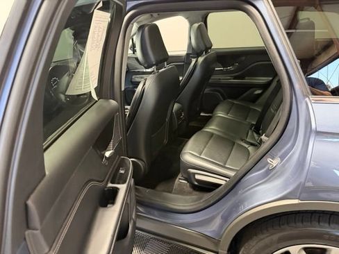 Used 2022 Lincoln Corsair AWD w/ Premium Package image 19