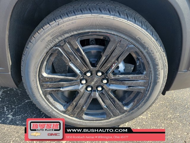 New 2026 GMC Acadia Elevation w/ Black Edition FWD image 5