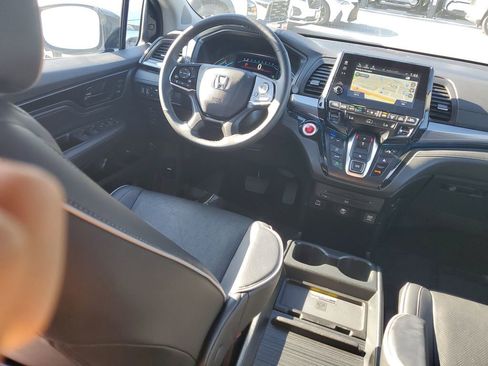 Used 2023 Honda Odyssey Elite image 12