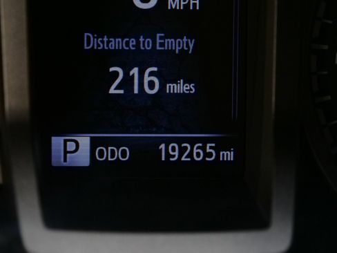 Used 2023 Toyota Tacoma TRD Sport image 10