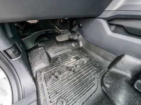 New 2026 Ford F250 Lariat w/ Black Appearance Package image 68