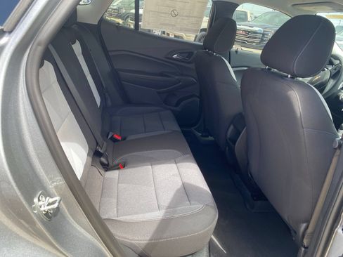 New 2026 Chevrolet Trax LS w/ LS Convenience Package FWD image 13