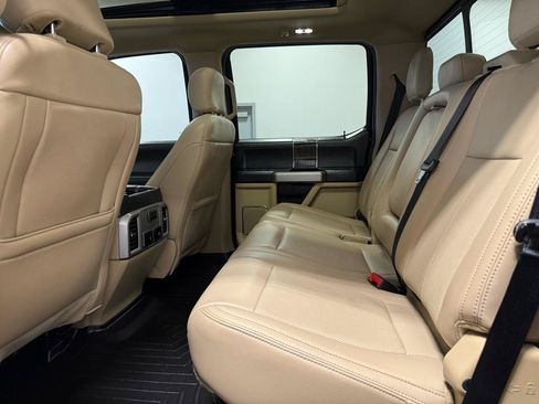 Used 2020 Ford F250 Lariat w/ Lariat Ultimate Package AWD/4WD image 26