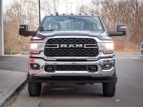 Used 2024 RAM 3500 Big Horn image 9