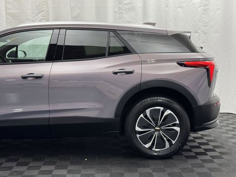 Used 2024 Chevrolet Blazer EV LT image 6