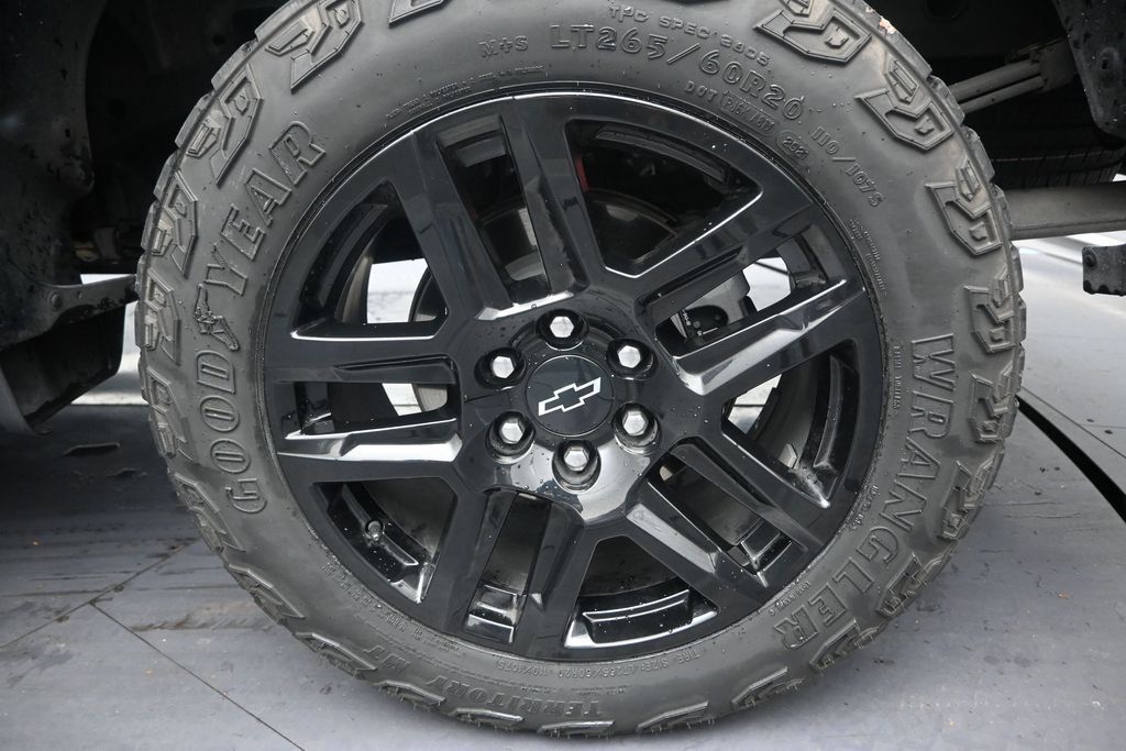 Used 2021 Chevrolet Silverado 1500 LT Trail Boss AWD/4WD image 10