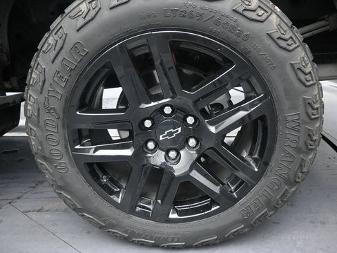 Used 2021 Chevrolet Silverado 1500 LT Trail Boss AWD/4WD image 10