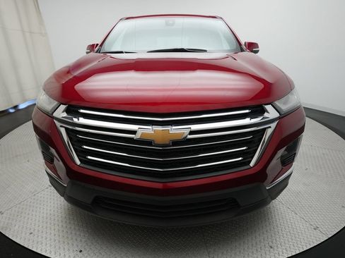 Used 2023 Chevrolet Traverse LT AWD/4WD image 11