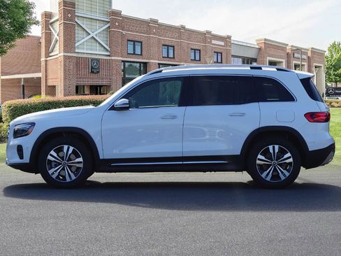 New 2026 Mercedes-Benz GLB 250 image 8