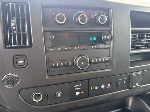 Used 2021 Chevrolet Express 3500 w/ Power Convenience Package RWD image 15