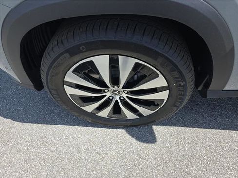 New 2026 Mercedes-Benz GLE 350 4MATIC image 11