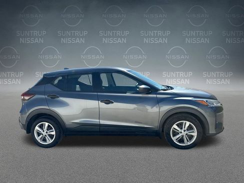 Used 2023 Nissan Kicks S FWD image 44