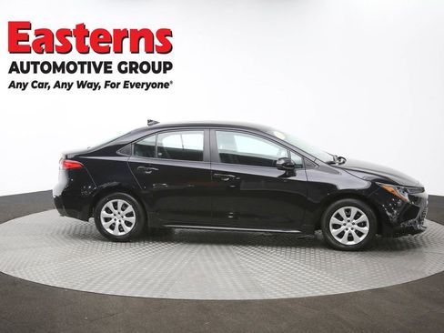 Used 2024 Toyota Corolla LE image 43