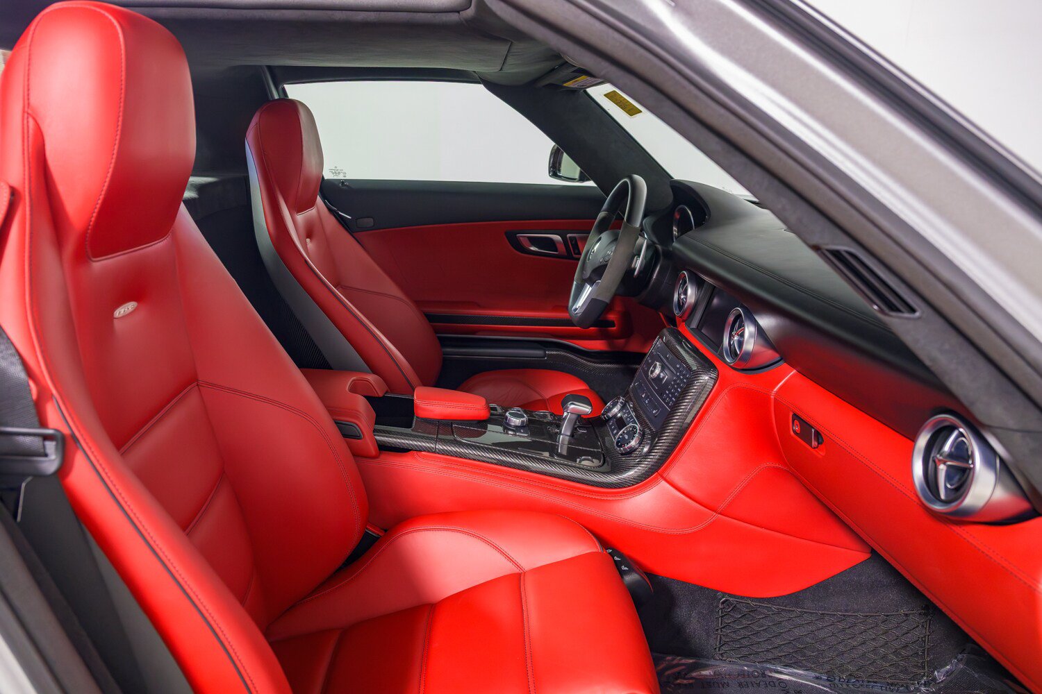 Used 2011 Mercedes-Benz SLS AMG Coupe image 24