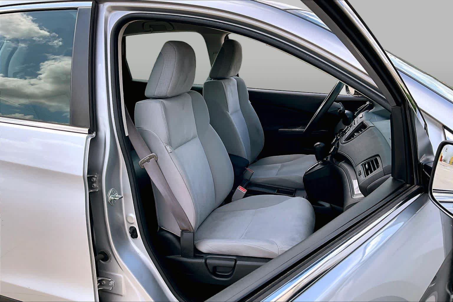 Used 2015 Honda CR-V LX image 9