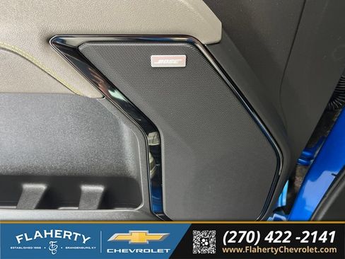 Used 2022 Chevrolet Silverado 1500 ZR2 w/ Technology Package AWD/4WD image 23