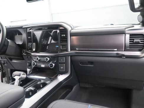 New 2025 Ford F150 Platinum w/ Equipment Group 702A High image 3