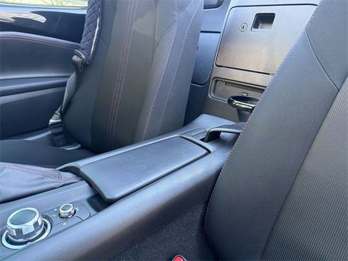 Used 2018 MAZDA MX-5 Miata RF Club image 21