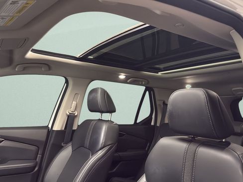 Certified 2023 Honda Pilot Touring image 26