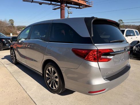 Used 2024 Honda Odyssey EX-L image 9