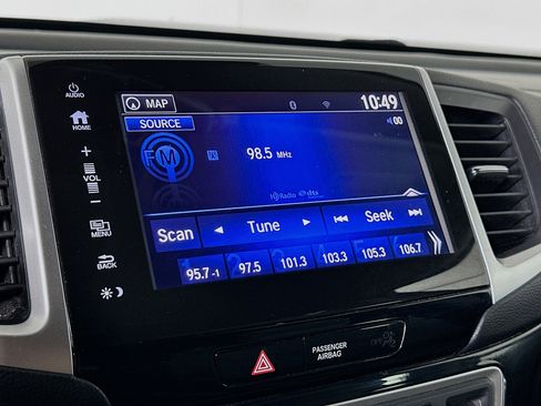 Used 2017 Honda Pilot Elite image 21