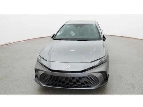 New 2026 Toyota Camry SE image 15