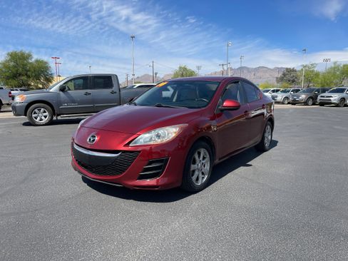 Used 2010 MAZDA MAZDA3 i Touring image 1