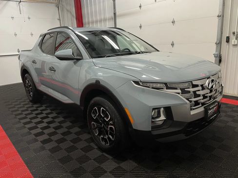 Used 2022 Hyundai Santa Cruz SEL w/ Activity Package FWD image 5