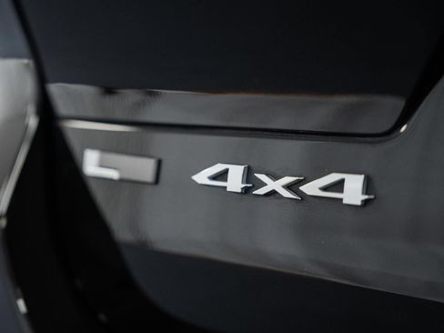 Used 2022 Jeep Grand Cherokee L Limited AWD/4WD image 11