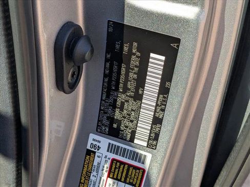 Used 2025 Toyota Sienna XLE image 24