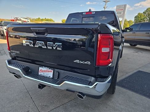 New 2026 RAM 1500 Big Horn AWD/4WD image 11