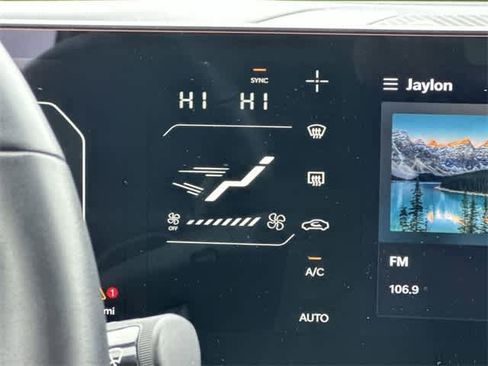 Used 2025 Kia K4 EX image 13