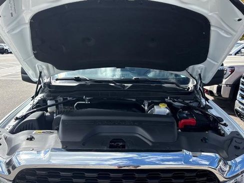 Used 2024 RAM 2500 Big Horn image 23