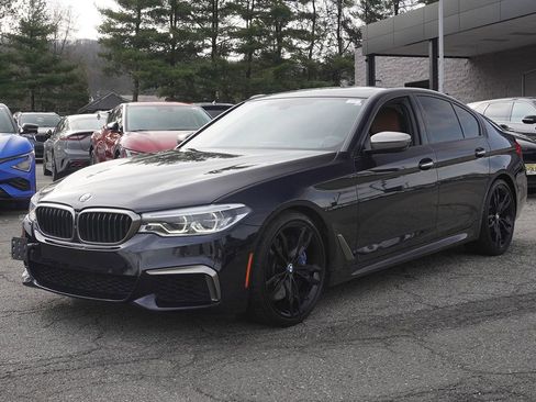 Used 2018 BMW M550i xDrive image 8