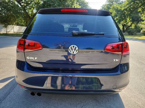 Used 2015 Volkswagen Golf 4-Door FWD image 6