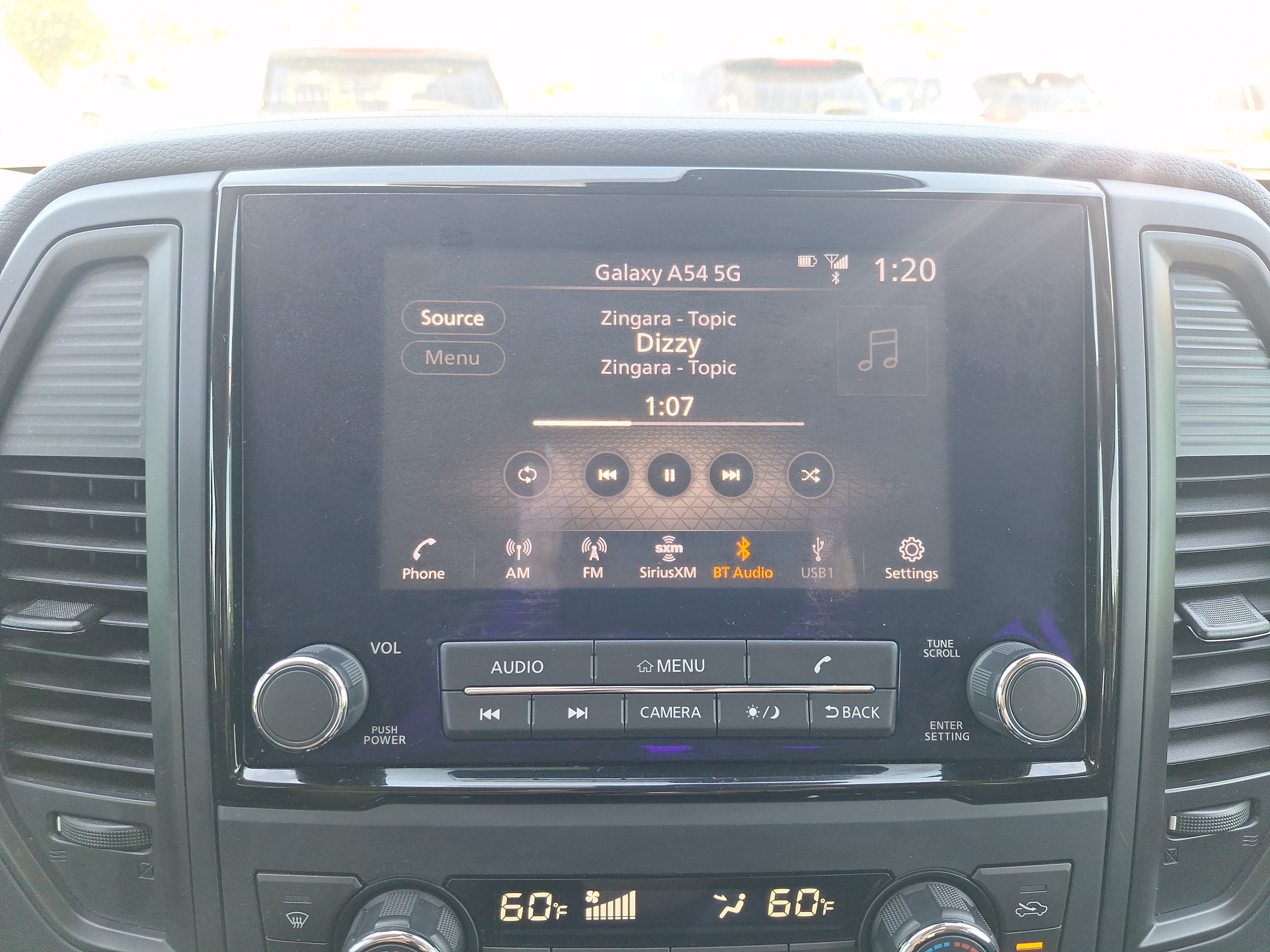 Used 2024 Nissan Titan SV w/ SV Convenience Package AWD/4WD image 17