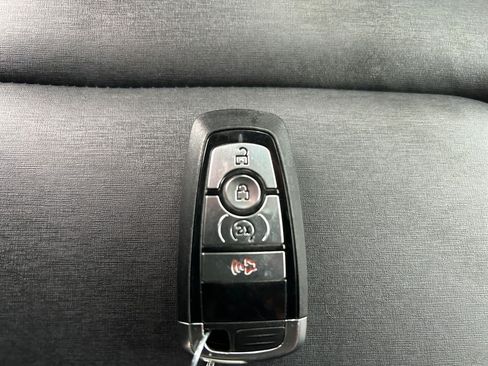 Used 2025 Ford Bronco Badlands AWD/4WD image 33