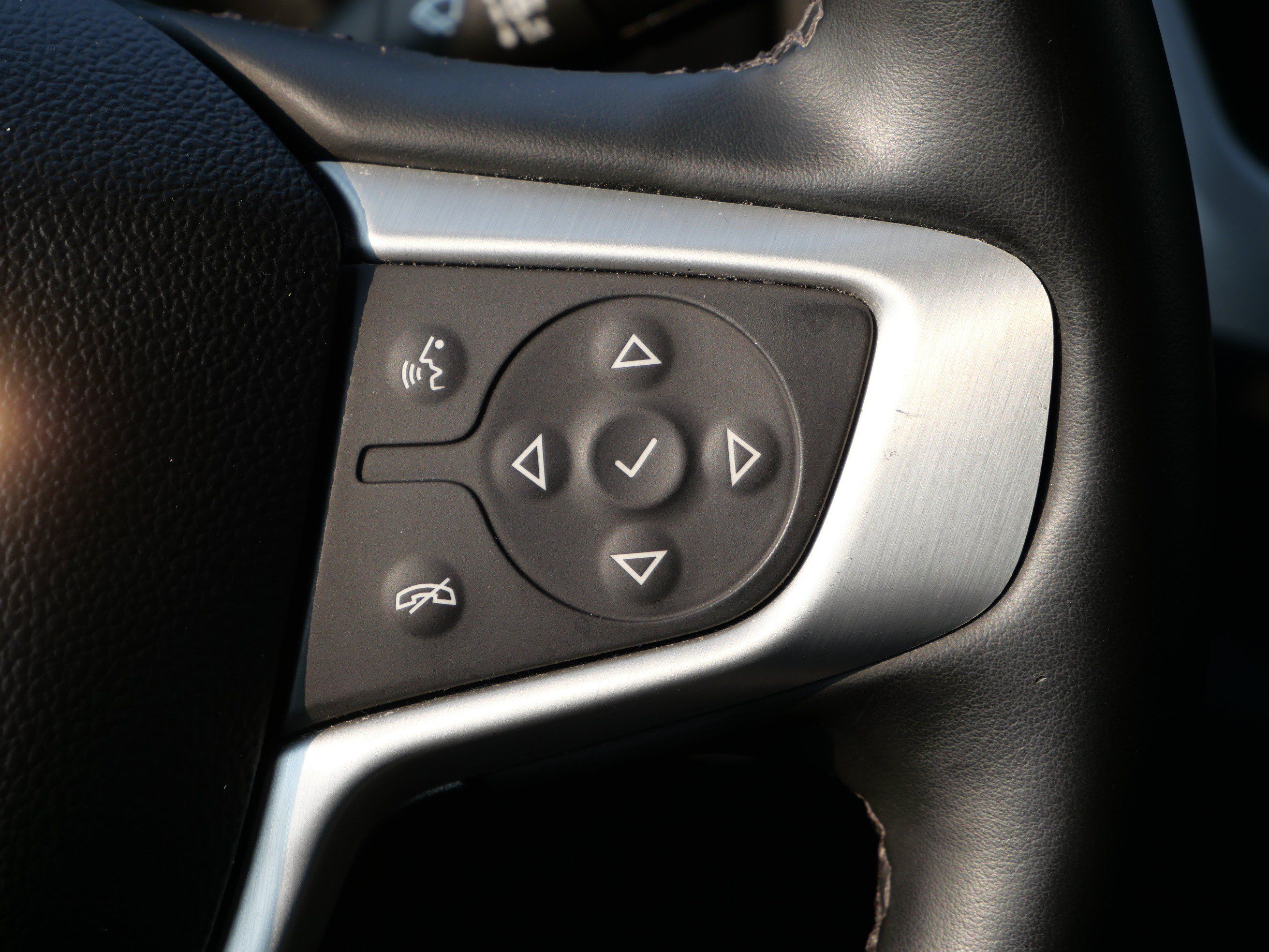 Certified 2024 GMC Terrain SLT AWD/4WD image 14