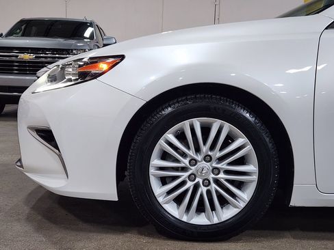 Used 2017 Lexus ES 350 image 6