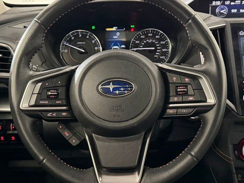 Used 2020 Subaru Crosstrek 2.0i Limited w/ Moonroof Package w/Navigation AWD/4WD image 16
