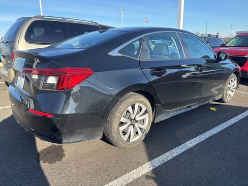 Used 2023 Honda Civic LX image 5