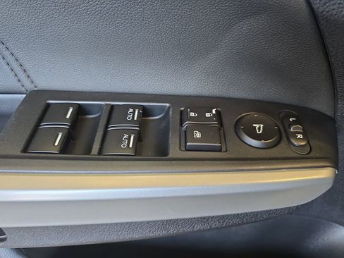 Used 2010 Honda Accord EX-L image 26