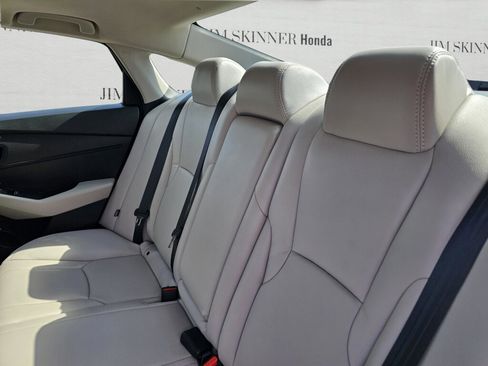 Used 2023 Honda Accord EX image 34