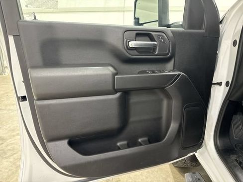 Certified 2025 Chevrolet Silverado 2500 Custom w/ Custom Value Package AWD/4WD image 21