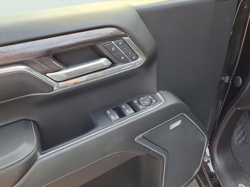 Used 2023 Chevrolet Silverado 1500 LTZ image 16