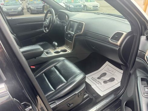 Used 2014 Jeep Grand Cherokee Limited image 12