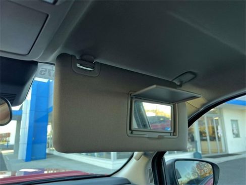 Used 2022 Nissan Frontier SV image 31