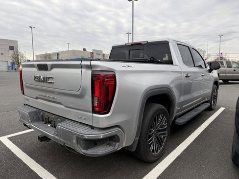 Used 2019 GMC Sierra 1500 SLT w/ SLT Premium Plus Package image 3